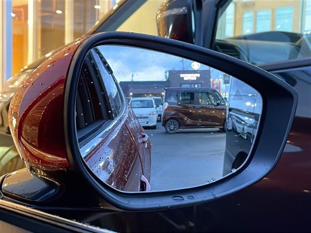 ＭＡＺＤＡ３ファストバック １５Ｓツーリング　ナビ　全周囲　ヘッドアップディスプレイ　ＥＴＣ　フルセグ　ＢＴ　ＤＶＤ再生　ＢＳＭ　ＨＤＭＩ　レーダークルーズコントロール　ドライブレコーダー　純正１８インチＡＷ　オートＬＥＤライト　フォグランプ（33枚目）