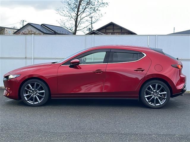 ＭＡＺＤＡ３ファストバック １５Ｓツーリング　ナビ　全周囲　ヘッドアップディスプレイ　ＥＴＣ　フルセグ　ＢＴ　ＤＶＤ再生　ＢＳＭ　ＨＤＭＩ　レーダークルーズコントロール　ドライブレコーダー　純正１８インチＡＷ　オートＬＥＤライト　フォグランプ（37枚目）