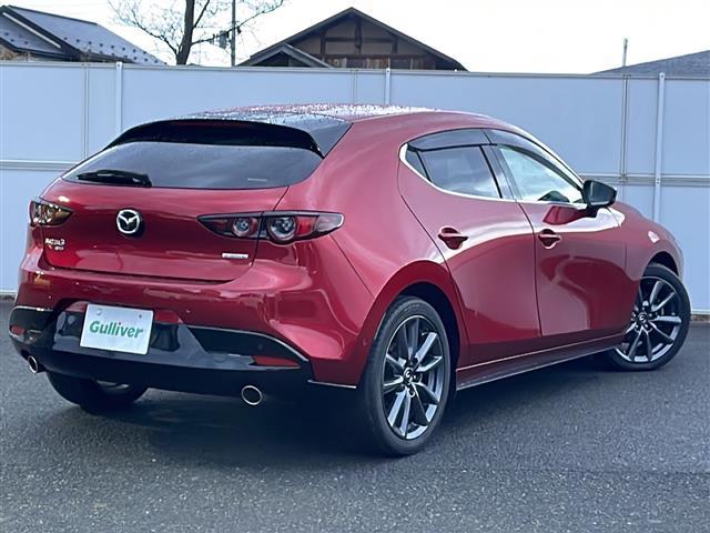 ＭＡＺＤＡ３ファストバック １５Ｓツーリング　ナビ　全周囲　ヘッドアップディスプレイ　ＥＴＣ　フルセグ　ＢＴ　ＤＶＤ再生　ＢＳＭ　ＨＤＭＩ　レーダークルーズコントロール　ドライブレコーダー　純正１８インチＡＷ　オートＬＥＤライト　フォグランプ（40枚目）