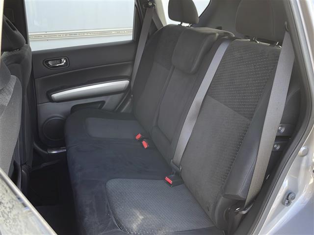 エクストレイル ２０ＧＴ　４ＷＤ　純正ナビ　ＢＴ　ＣＤ／ＤＶＤ再生　ＴＶ　バックカメラ　ＭＡＫアルミ　ＧＤマフラー　社外テールランプ　クルーズコントロール　オートＨＩＤライト　フォグランプ　ルーフレール　スマートキー　ＥＴＣ（24枚目）