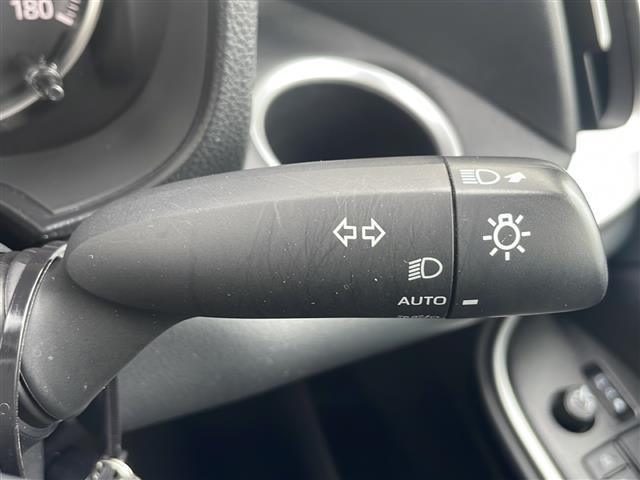 ノア Ｇ　セーフティセンス　純正ナビ　バックＣ　両側電動スライドドア　Ｂｌｕｅｔｏｏｔｈ再生　ビルドインＥＴＣ２．０　レーダークルーズコントロール　オートＬＥＤヘッドライト　純正１６インチＡＷ　スマートキー（13枚目）