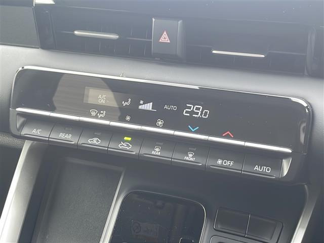 ノア Ｇ　セーフティセンス　純正ナビ　バックＣ　両側電動スライドドア　Ｂｌｕｅｔｏｏｔｈ再生　ビルドインＥＴＣ２．０　レーダークルーズコントロール　オートＬＥＤヘッドライト　純正１６インチＡＷ　スマートキー（20枚目）