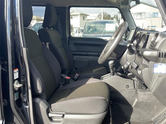 ジムニーノマド ＦＣ　デュアルブレーキサポート　純正８型ナビ　バックＣ　前後ドラレコ　フルセグ　レーダークルーズ　ビルドインＥＴＣ　シートヒーター　ミラーヒーター　ヘッドライトウォッシャー　コーナーセンサー　スペアキー（6枚目）