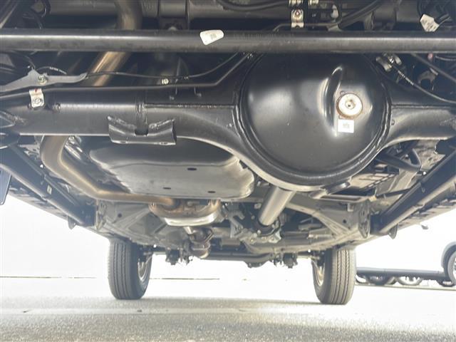 ジムニーノマド ＦＣ　デュアルブレーキサポート　純正８型ナビ　バックＣ　前後ドラレコ　フルセグ　レーダークルーズ　ビルドインＥＴＣ　シートヒーター　ミラーヒーター　ヘッドライトウォッシャー　コーナーセンサー　スペアキー（43枚目）