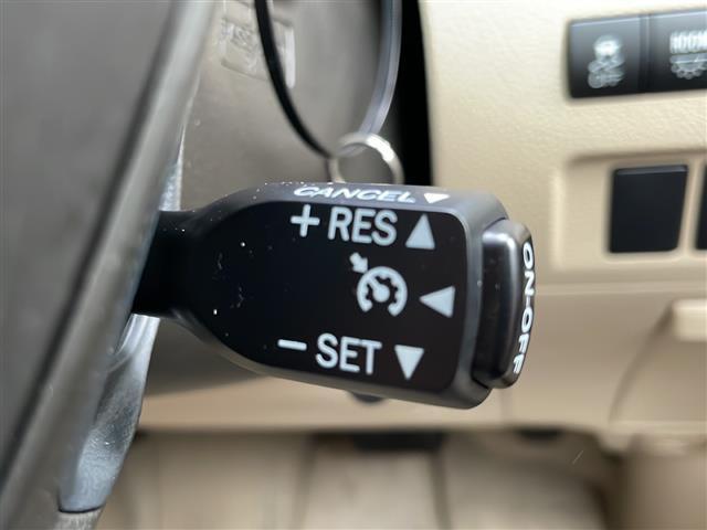 ヴェルファイア ２．４Ｘ　フリップダウンモニター　社外ＨＤＤナビ　Ｂｌｕｅｔｏｏｔｈ　ＣＤ／ＤＶＤ再生　フルセグ　バックカメラ　両側パワースライドドア　オートＨＩＤライト　ドライブレコーダー　ビルトインＥＴＣ　スマートキー（12枚目）