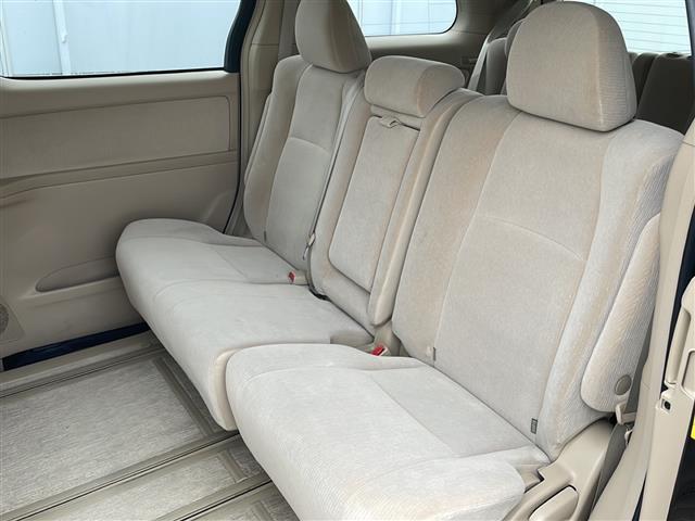 ヴェルファイア ２．４Ｘ　フリップダウンモニター　社外ＨＤＤナビ　Ｂｌｕｅｔｏｏｔｈ　ＣＤ／ＤＶＤ再生　フルセグ　バックカメラ　両側パワースライドドア　オートＨＩＤライト　ドライブレコーダー　ビルトインＥＴＣ　スマートキー（28枚目）