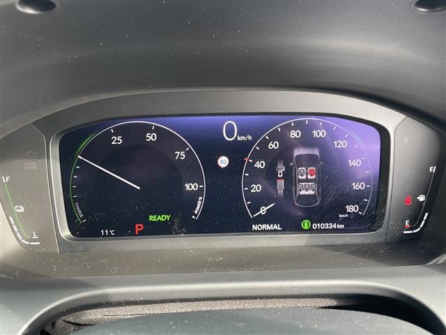 ＺＲ－Ｖ ｅ：ＨＥＶ　Ｚ　ＢＯＳＥサウンド　純正ナビ　ＢＴ　ＵＳＢ　全方位Ｃ　レーダークルコン　ＬＥＤオートマチックハイビーム　ダウンヒルコントロール　レザーシート　シートヒーター　電動Ｒゲート　ステアヒーター　ＥＴＣ２．０（7枚目）