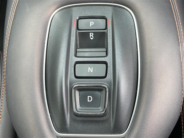 ＺＲ－Ｖ ｅ：ＨＥＶ　Ｚ　ＢＯＳＥサウンド　純正ナビ　ＢＴ　ＵＳＢ　全方位Ｃ　レーダークルコン　ＬＥＤオートマチックハイビーム　ダウンヒルコントロール　レザーシート　シートヒーター　電動Ｒゲート　ステアヒーター　ＥＴＣ２．０（20枚目）