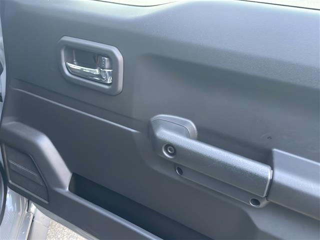 ジムニーシエラ ＪＣ　ワンオーナー　スズキレーダーブレーキサポート　シートヒーター　クルーズコントロール　ヒルディセントコントロール　純正１５インチＡＷ　ミラーヒーター　オートＬＥＤライト　フォグランプ　スペアキー（5枚目）