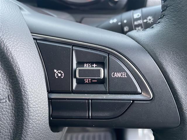 ジムニーシエラ ＪＣ　ワンオーナー　スズキレーダーブレーキサポート　シートヒーター　クルーズコントロール　ヒルディセントコントロール　純正１５インチＡＷ　ミラーヒーター　オートＬＥＤライト　フォグランプ　スペアキー（9枚目）