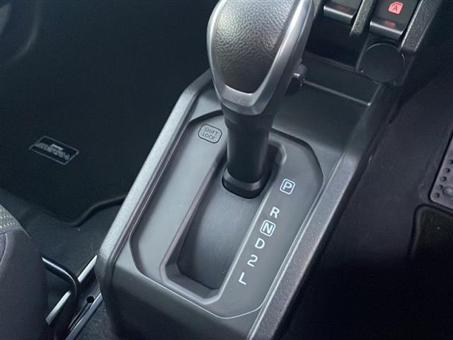 ジムニーシエラ ＪＣ　ワンオーナー　スズキレーダーブレーキサポート　シートヒーター　クルーズコントロール　ヒルディセントコントロール　純正１５インチＡＷ　ミラーヒーター　オートＬＥＤライト　フォグランプ　スペアキー（17枚目）