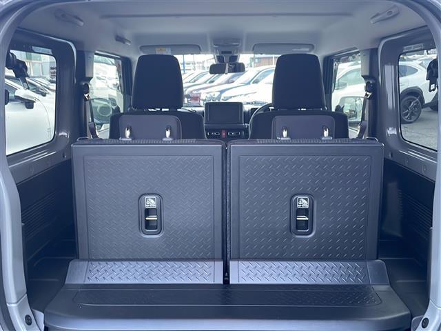 ジムニーシエラ ＪＣ　ワンオーナー　スズキレーダーブレーキサポート　シートヒーター　クルーズコントロール　ヒルディセントコントロール　純正１５インチＡＷ　ミラーヒーター　オートＬＥＤライト　フォグランプ　スペアキー（20枚目）