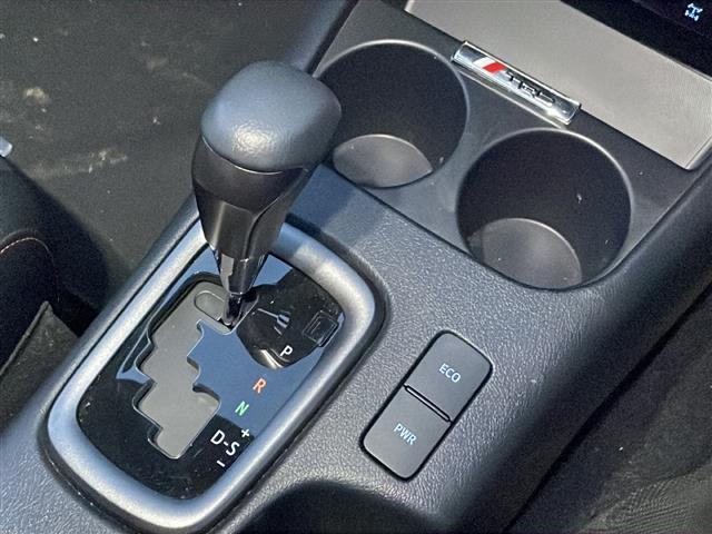 ハイラックス Ｚ　ＧＲスポーツ　ワンオーナー　寒冷地仕様　８型ナビ　全周囲Ｃ　ＧＲスポーツシート　パワーシート　ＥＴＣ２．０　パドルシフト　レーダークルーズ　ＧＲスポーツステアリング　コーナーセンサー　ＧＲ１８ＡＷ　トノカバー（21枚目）