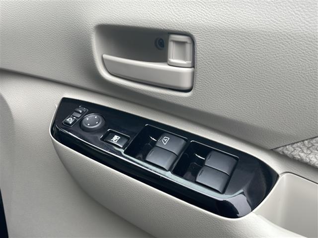 ルークス Ｘ　エマブレ　ナビ　全周囲Ｃ　ドラレコ　シートヒーター　ハンズフリー電動スライドドア　Ｂｌｕｅｔｏｏｔｈ再生　ＥＴＣ　ステアスイッチ　オートライト　コーナーセンサー　電格ミラー　スペアキー　フロアマット（5枚目）