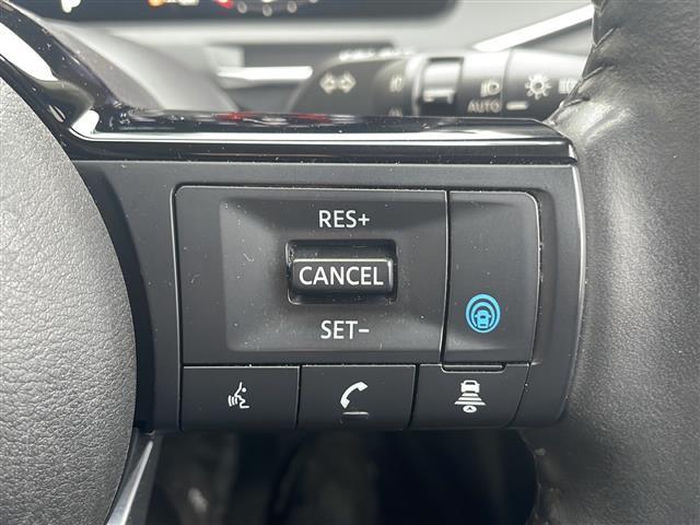 オーラ G FOUR レザーエディション BOSEサウンド 純正9型ナビ プロパイロット 全周囲C HDMI デジタルインナーミラー 本革シートヒーター GPSレーダー キャンセラー付フルセグ ETC2. Qiワイヤレス充電 ドラレコ BSM(10枚目)