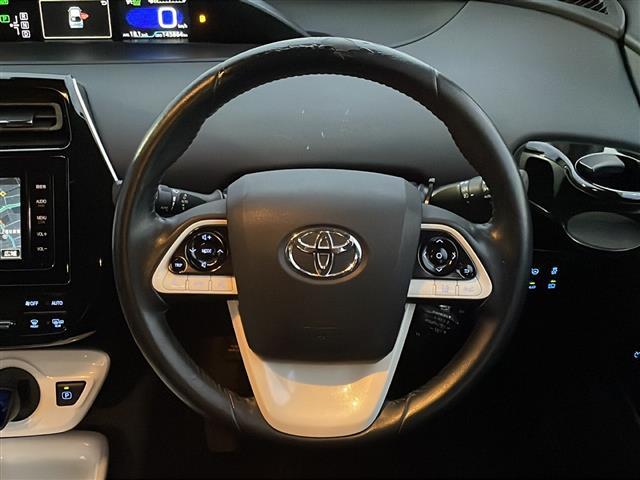 プリウス A 4WD 寒冷地仕様 SDナビ BT CD DVD バックC オートLEDライト オートマチックハイビーム ビルトインETC パーキングアシスト クルーズコントロール 前後コーナーセンサー スマートキー(4枚目)