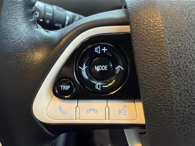 プリウス A 4WD 寒冷地仕様 SDナビ BT CD DVD バックC オートLEDライト オートマチックハイビーム ビルトインETC パーキングアシスト クルーズコントロール 前後コーナーセンサー スマートキー(6枚目)