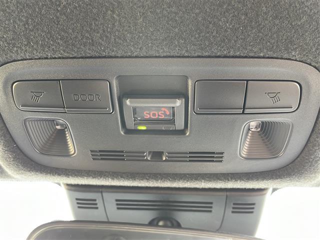 ヤリスクロス ハイブリッドZ ウルバーノ ワンオーナー 寒冷地仕様 ナビ 全周囲C フルセグ BSM 電動ハーフレザーシート シートヒーター ステアリングヒーター レーダークルーズ HDMI ビルドインETC2.0 純正ブラック18AW(13枚目)