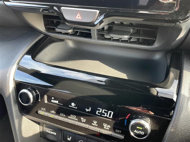 ヤリスクロス ハイブリッドZ ウルバーノ ワンオーナー 寒冷地仕様 ナビ 全周囲C フルセグ BSM 電動ハーフレザーシート シートヒーター ステアリングヒーター レーダークルーズ HDMI ビルドインETC2.0 純正ブラック18AW(19枚目)