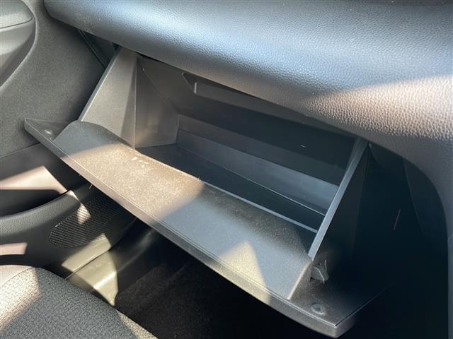 ヤリスクロス ハイブリッドZ ウルバーノ ワンオーナー 寒冷地仕様 ナビ 全周囲C フルセグ BSM 電動ハーフレザーシート シートヒーター ステアリングヒーター レーダークルーズ HDMI ビルドインETC2.0 純正ブラック18AW(24枚目)