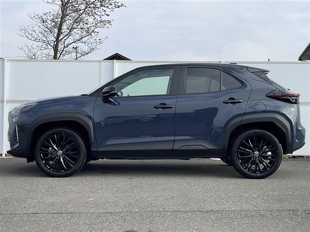 ヤリスクロス ハイブリッドZ ウルバーノ ワンオーナー 寒冷地仕様 ナビ 全周囲C フルセグ BSM 電動ハーフレザーシート シートヒーター ステアリングヒーター レーダークルーズ HDMI ビルドインETC2.0 純正ブラック18AW(35枚目)