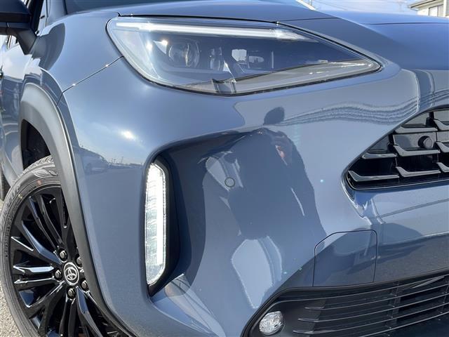 ヤリスクロス ハイブリッドZ ウルバーノ ワンオーナー 寒冷地仕様 ナビ 全周囲C フルセグ BSM 電動ハーフレザーシート シートヒーター ステアリングヒーター レーダークルーズ HDMI ビルドインETC2.0 純正ブラック18AW(40枚目)