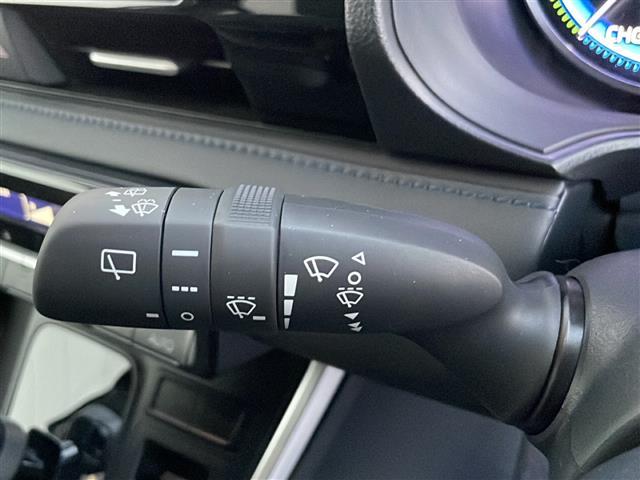 ヴォクシー ハイブリッドS-Z MC後モデル 寒冷地仕様 10.5型ナビ バックC フルセグ 両側電動スライド ビルドインETC2.0 ハーフレザーシート シートヒーター AC100Vコンセント LEDクリアランスライト BSM(13枚目)