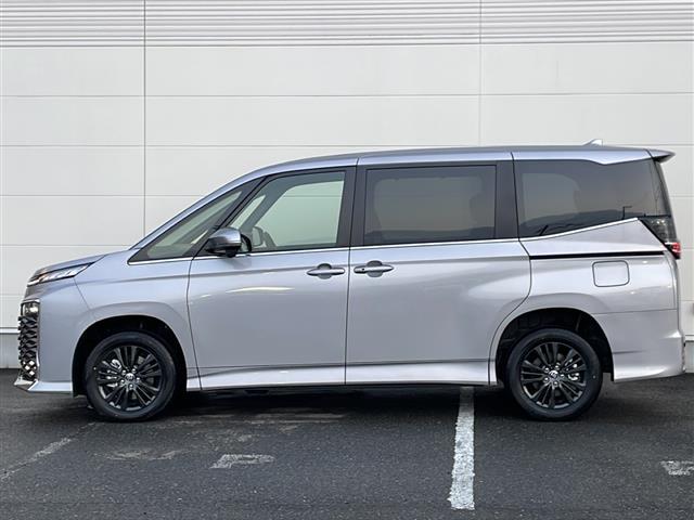 ヴォクシー ハイブリッドS-Z MC後モデル 寒冷地仕様 10.5型ナビ バックC フルセグ 両側電動スライド ビルドインETC2.0 ハーフレザーシート シートヒーター AC100Vコンセント LEDクリアランスライト BSM(37枚目)