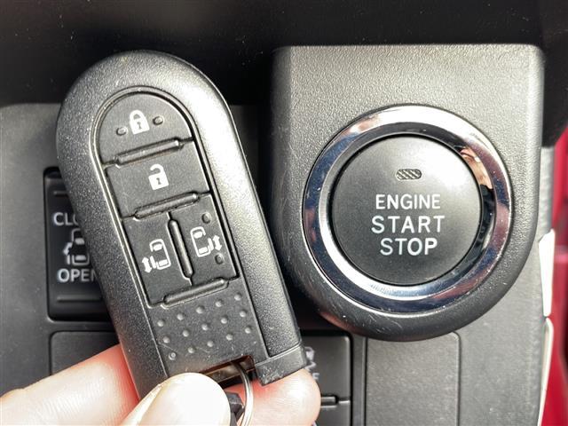 タンク カスタムG-T ターボ 9型ナビ Bluetooth CD/DVD再生 バックカメラ 両側パワスラ シートヒーター コーナーセンサー オートLEDライト オートマチックハイビーム ETC レーンキープ スマートキー(16枚目)