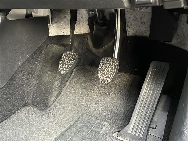 デミオ 15MB モータースポーツベース車 6速MT USB AUX コーナーセンサー レーンキープ オートライト BSM スマートキー プッシュスタート(15枚目)