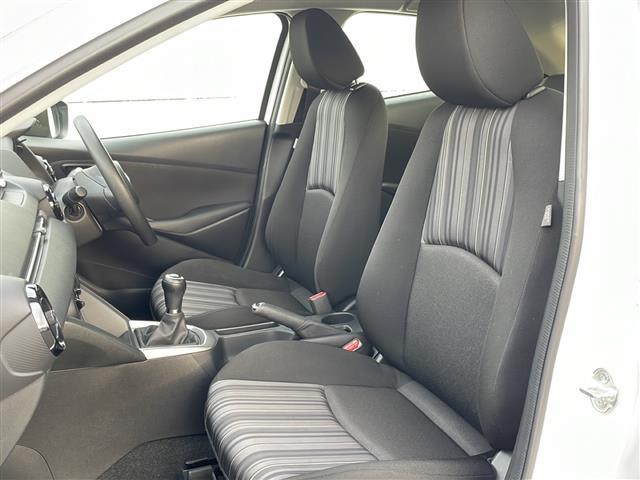 デミオ 15MB モータースポーツベース車 6速MT USB AUX コーナーセンサー レーンキープ オートライト BSM スマートキー プッシュスタート(22枚目)