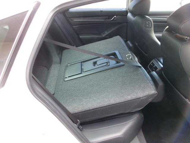 アコード EX インターナビ対応FOPナビ・ホンダセンシング・ブラインドスポットモニター・ヘッドアップディスプレー・18インチホイール・サンルーフ・純正ドラレコ前後・ETC(17枚目)