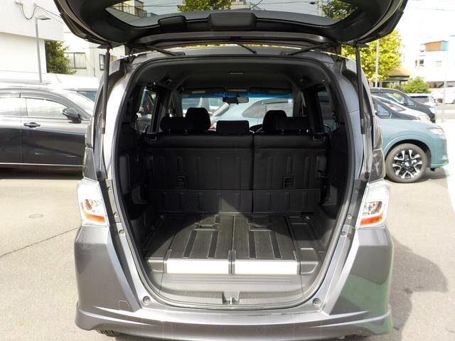 フリードスパイクハイブリッド ジャストセレクション メモリーナビ リアカメラ(10枚目)