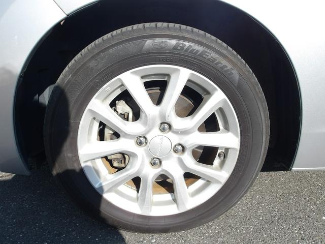フィットハイブリッド Ｆパッケージ　弊社下取ワンオーナー車　Ｂｌｕｅｔｏｏｔｈ接続対応ギャザズメモリーナビ　リアカメラ　ＥＴＣ　スマートキー　アイドリングストップ　社外アルミホイール（18枚目）