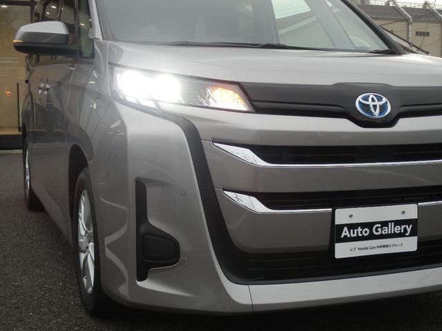 ノア ハイブリッドＧ　衝突軽減ブレーキ　クルーズコントロール　フルセグ付純正ナビ　バックカメラ　ＥＴＣ２．０　両側スライド左側電動ドア　オートライト　オートドアミラー　１６インチ純正アルミ　ホンダディーラー保証（20枚目）