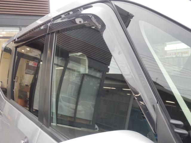 ノア ハイブリッドＧ　衝突軽減ブレーキ　クルーズコントロール　フルセグ付純正ナビ　バックカメラ　ＥＴＣ２．０　両側スライド左側電動ドア　オートライト　オートドアミラー　１６インチ純正アルミ　ホンダディーラー保証（22枚目）