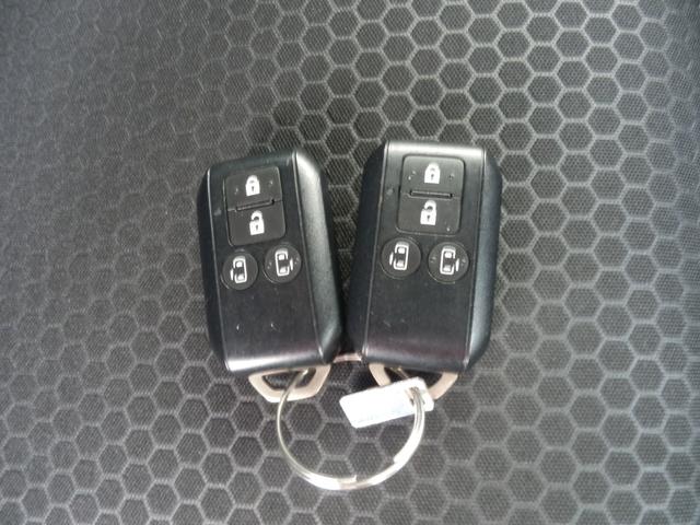 スペーシアギア ハイブリッドＸＺ　ターボ　衝突軽減ブレーキ　サイドエアバッグ　クルーズコントロール　シートヒーター　ドライブレコーダー　ワンセグ付社外ナビ　バックカメラ　両側電動スライドドア　１４インチ純正アルミ　ホンダディーラー保証（25枚目）