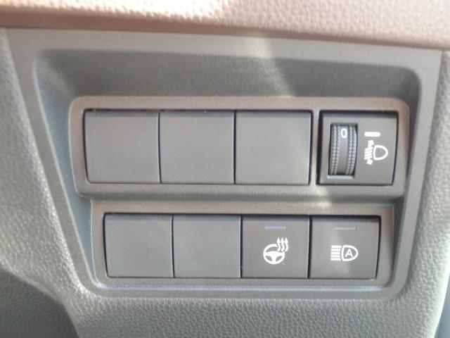 ヤリスクロス ハイブリッドＺ　衝突軽減ブレーキ　クルーズコントロール　フルセグ付純正ナビ　ＥＴＣ　バックカメラ　ステアリングヒーター　シートヒーター　ドライブレコーダー　オートライト　１８インチ純正アルミ　ホンダディーラー保証（9枚目）