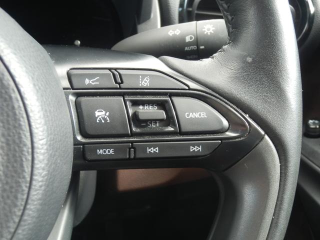 ヤリスクロス ハイブリッドＺ　衝突軽減ブレーキ　クルーズコントロール　フルセグ付純正ナビ　ＥＴＣ　バックカメラ　ステアリングヒーター　シートヒーター　ドライブレコーダー　オートライト　１８インチ純正アルミ　ホンダディーラー保証（13枚目）