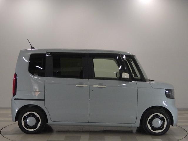Ｎ－ＢＯＸ ファッションスタイル　Ｈｏｎｄａセンシング／ギャザズナビ／スマートキー／両側電動スライドドア／ＥＴＣ／ＬＥＤヘッドライト／リヤカメラ／禁煙車／デモカー　ソナー　盗難防止装置　ＵＳＢポート　ＬＥＤランプ　バックモニター（35枚目）