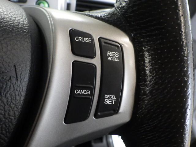 フリードハイブリッド ジャストセレクション 禁煙車 2列目ベンチシート(7人乗り) ディスチャージヘッドライト 両側PSD スマートキー クルーズコントロール ディスプレーオーディオ リアカメラ ドラレコ セキュリティー 横滑り防止機能 記録簿(12枚目)