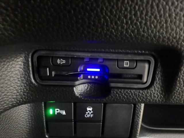 ＥＴＣ付！高速道路の料金所はキャッシュレスで通過です！サービスエリア等にあるスマートインターの出入りも利用可能でとっても便利☆ご納車後すぐにお使い頂けるようセットアップしてのお渡しとなります。