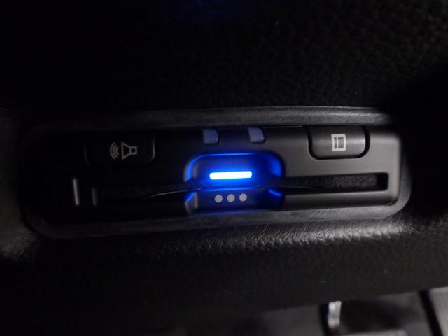 フィット ホーム 禁煙車 元デモカー 9インチホンダコネクトナビ ドラレコ ETC LEDヘッドライト 記録簿 衝突軽減 リアカメラ ソナー USB接続 AAC 横滑り防止機能 サイドエアバック ワンオーナー車 DVD(6枚目)