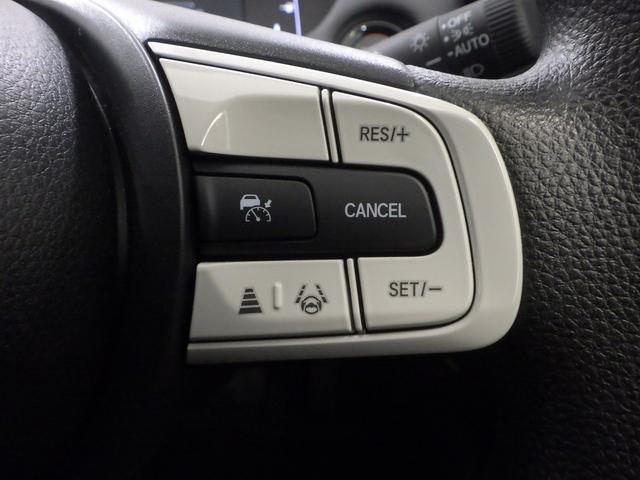 フィット ホーム 禁煙車 元デモカー 9インチホンダコネクトナビ ドラレコ ETC LEDヘッドライト 記録簿 衝突軽減 リアカメラ ソナー USB接続 AAC 横滑り防止機能 サイドエアバック ワンオーナー車 DVD(10枚目)