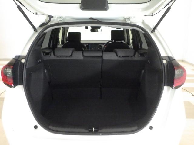 フィット ホーム 禁煙車 元デモカー 9インチホンダコネクトナビ ドラレコ ETC LEDヘッドライト 記録簿 衝突軽減 リアカメラ ソナー USB接続 AAC 横滑り防止機能 サイドエアバック ワンオーナー車 DVD(19枚目)