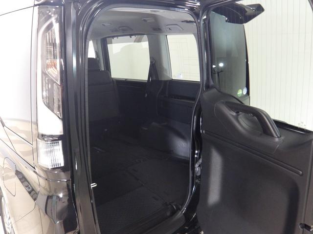 狭いスペースでも荷物をサッと詰め込めます☆全部開けば大開口で大きな荷物も楽々積載☆ヨコにもタテにも開くわくわくゲートです☆