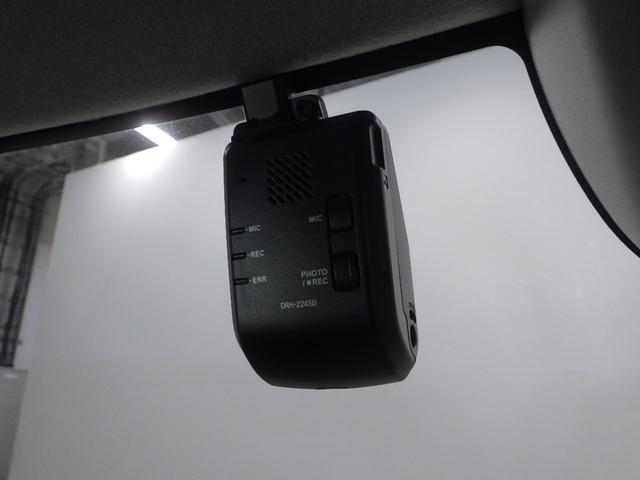 Ｎ－ＢＯＸ ファッションスタイル　禁煙車　元試乗車　８インチコネクトナビ　前後ドラレコ　ＥＴＣ２．０　両側パワースライド　リアカメラ　ブラックエンブレム　シートヒーター　サイド＋サイドカーテンＳＲＳ　Ｂｌｕｅｔｏｏｔｈ　ＵＳＢ　地デジ（5枚目）