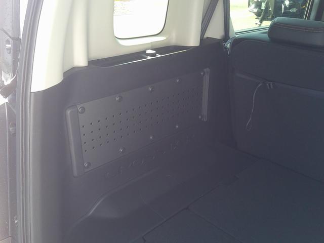 フリード クロスター　当社デモカー使用車　ＥＣＯＮモード　地デジフルセグ　両側電動パワースライドドア　後カメラ　禁煙車両　ドラレコ　ＵＳＢ　盗難防止システム　ＬＥＤヘッドランプ　エアコン　ＥＳＣ　オートクルーズコントロール（25枚目）