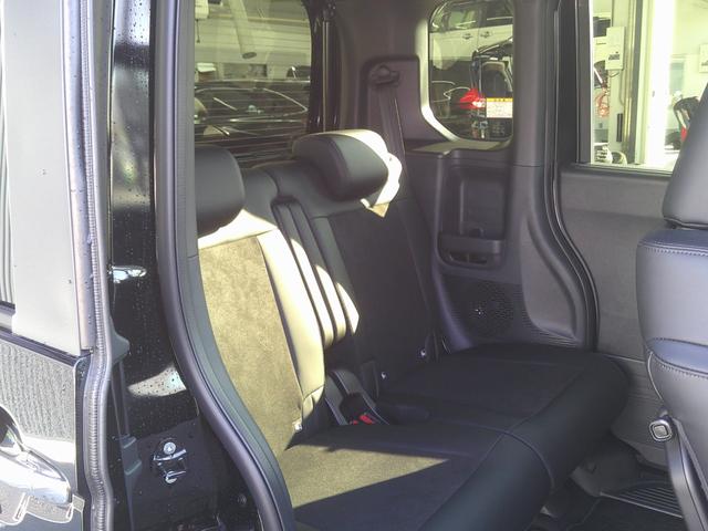 Ｎ－ＢＯＸカスタム ターボ　当社デモカー使用車　イモビライザー　衝突被害軽減　禁煙　キーフリー　ＥＳＣ　パワステ　両席エアバック　サイドエアバッグ　ターボ車　ＵＳＢ接続　Ａライト　スマキー　Ｂカメ　パワーウィンドウ　ＥＴＣ（18枚目）