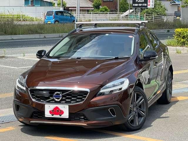 v40 ボルボ d4 se 2 0lディーゼルターボ 1オーナー harman kardonサウンドシステム 本革シート スマートキー ledヘッドライト 純正18aw 純正ナビ フルセグ bカメラ シティセーフの中古 車詳細 中古車検索なら v40 ボルボ d4 se 2 0lディーゼルターボ 1オーナー harman kardonサウンドシステム 本革シート スマートキー ledヘッドライト 純正18aw 純正ナビ フルセグ bカメラ シティセーフの中古 車詳細 中古車検索なら